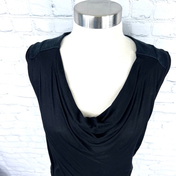 🚫SOLD! |•BANANA REPUBLIC•| Cowl Swoop Neck Wrap Sleeveless Top Size Small - Picture 3 of 10